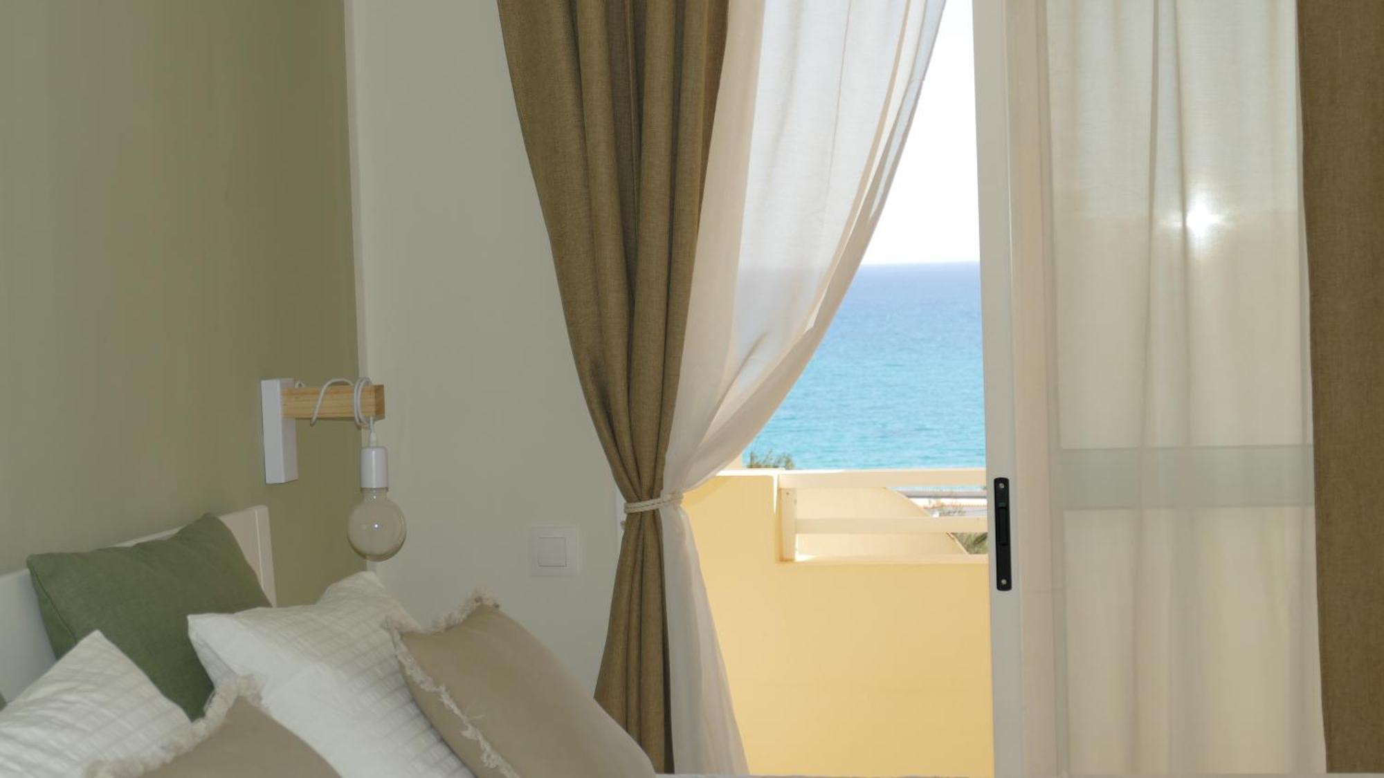 Blue Lagoon Apartment Коста Калма Экстерьер фото